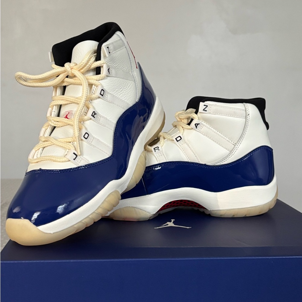 Jordan Men's Cream and Blue Sneakers - Picture 1 of 9